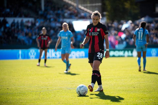 DFB-Pokal: FC Viktoria Berlin vs. Bayer 04 Leverkusen; Berlin, 27.09.2026 DFB-Pokal Frauen: Paulina TOMASIAK (Bayer 04 Leverkusen 28) während dem Spiel FC Viktoria Berlin vs. Bayer 04 Leverkusen im Stadion Lichterfelde am September 27, 2026 in Berlin, Deutschland. Copyright: xBEAUTIFULxSPORTS Kuehnx