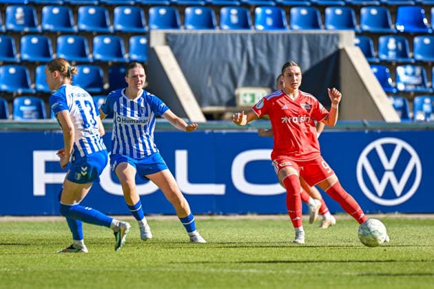 Fußball I Frauen I Saison 2026-2027 I DFB-Pokal I 1. FC Magdeburg - 1. FC Union Berlin I 27.09.2026 Caroline Hildebrand (13, 1. FC Magdeburg), Antonia Schulz (19, 1. FC Magdeburg), Sophie Weidauer (9, 1. FC Union Berlin) Magdeburg Avnet Arena (Heinz-Krügel-Platz 1) Sachsen-Anhalt Deutschland Copyright: xLobeca InesxHähnelx