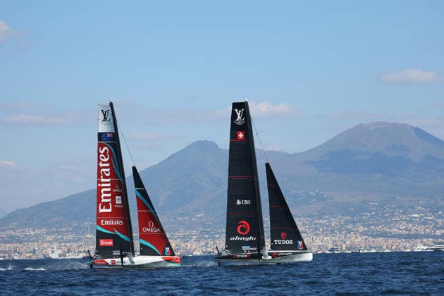 Emirates Team New Zealand and Tudor Team Alinghi during the preliminary regatta fleet races of the Louis Vuitton 38th America s Cup, Naples, Italy, September 27, 2026  Copyright: xAlessandroxGarofalo xLaPressex
