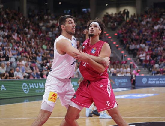 Michael Kessens Telekom Baskets Bonn vs. SYNTAINICS MBC 3.Spieltag - Saison 2026 27