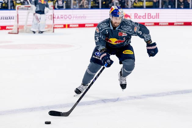 Lukas Klok (EHC Red Bull Muenchen, 03) GER, EHC Red Bull Muenchen vs. Loewen Frankfurt Eishockey, DEL, Saison 2026 2027, 4. Spieltag, 27.09.2026. Foto: HMB Media Heike Feiner Copyright: HMBxMedia HeikexFeiner