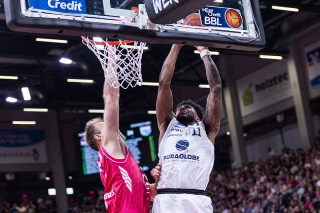 easyCredit Basketball Bundesliga, Telekom Baskets Bonn vs. Syntainics MBC, 27.09.2026 Anthony Gaines (SYNTAINICS MBC 11) gegen Melvin Jostmann (Telekom Baskets Bonn 12) - easyCredit Basketball Bundesliga, Telekom Baskets Bonn vs. Syntainics MBC, 27.09.2026, Telekom Dome Bonn Copyright: xBEAUTIFULxSPORTS Derixx