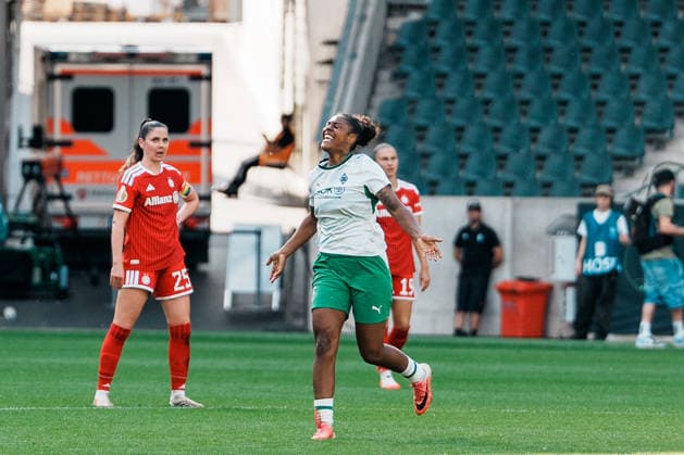 Deutschland, Fußball DFB - Pokal Frauen 2026 2027, 1. Runde - Borussia Mönchengladbach vs FC Bayern München (ista - Borussia - Park): Lili Jones-Baidoe (Borussia Mönchengladbach, 9), Jubel, Tor, Führung, Treffer, Freude, feiern, Emotionen Copyright: xThiemoxRudolphx