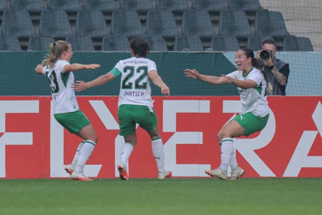 27.09.2026, xgrfx, Fussball DFB Pokal Frauen 1.Runde, Borussia Mönchengladbach - FC Bayern München v.l. Tor, Luca Graf zum 1:0 (Borussia Mönchengladbach) Mönchengladbach