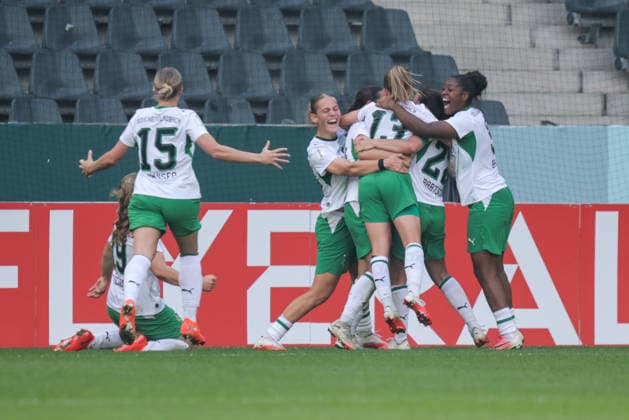 27.09.2026, xgrfx, Fussball DFB Pokal Frauen 1.Runde, Borussia Mönchengladbach - FC Bayern München v.l. Tor, Luca Graf zum 1:0 (Borussia Mönchengladbach) Mönchengladbach