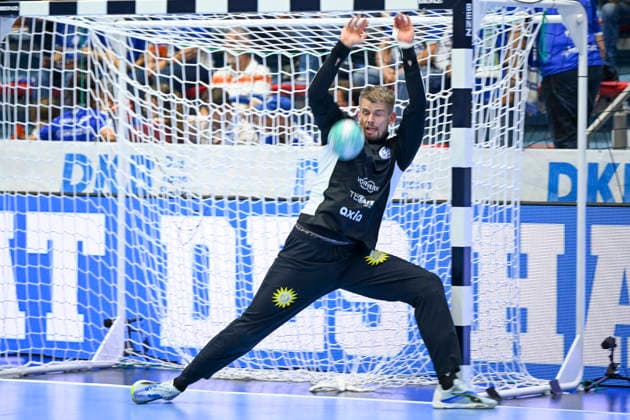 27.09.2026,GER, Handball, Herren, Opel HBL, Saison 2026 2027, 6. Spieltag, VfL Gummersbach vs. Bergischer HC Christopher Rudeck Torwart (BHC 1), beim Aufwaermen, Einzelaktion, DFB DFL regulations prohibit any use of photographs as image sequences and or quasi-video Gummersbach SCHWALBE arena NRW Deutschland Germany Copyright: xNordphoto Meuterx