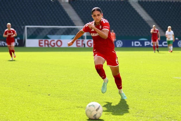 Mönchengladbach, Deutschland: 27.09.2026 - DFB-Pokal der Frauen - Borussia Mönchengladbach Frauen vs. FC Bayern Frauen Im Bild: Kassandra Potsi (FCB) Copyright: HMBxMedia MadeleinexFantini