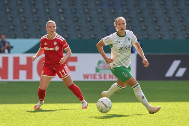 Mönchengladbach, Deutschland: 27.09.2026 - DFB-Pokal der Frauen - Borussia Mönchengladbach Frauen vs. FC Bayern Frauen Im Bild: v.li. Vanessa Gilles (FCB) und Yvonne Zielinski (Borussia Mönchengladbach) Copyright: HMBxMedia MadeleinexFantini