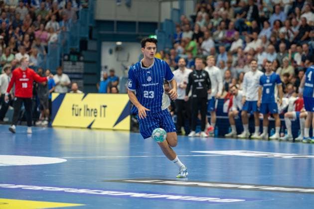 Nicola Roganovic, Rueckraum, (VfL Gummersbach 23), VfL Gummersbach vs. Bergischer Handball Club 06, Opel Handball Bundesliga, Herren , 6. Spieltag, 27.09.2026 Gummersbach NRW Deutschland