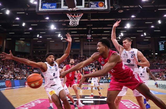 Marcus Foster Telekom Baskets Bonn vs. SYNTAINICS MBC 3.Spieltag - Saison 2026 27
