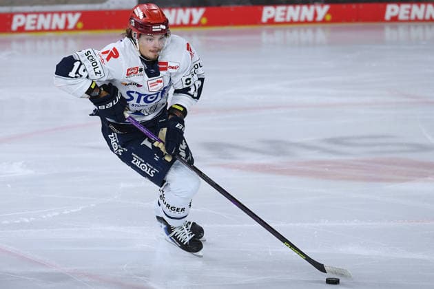 Eishockey Penny DEL 4. Spieltag Krefeld Pinguine - Schwenninger Wild Wings am 27.09.2026 in der Yayla Arena in Krefeld Hakon Hänelt ( Schwenningen ) Gemäß den Vorgaben der DEL Deutsche Eishockey Liga ist die Publikation und Weiterverwertung der Aufnahmen in elektronischen Medien und Endgeräten aller Art während des laufenden Spiels nicht zulässig.