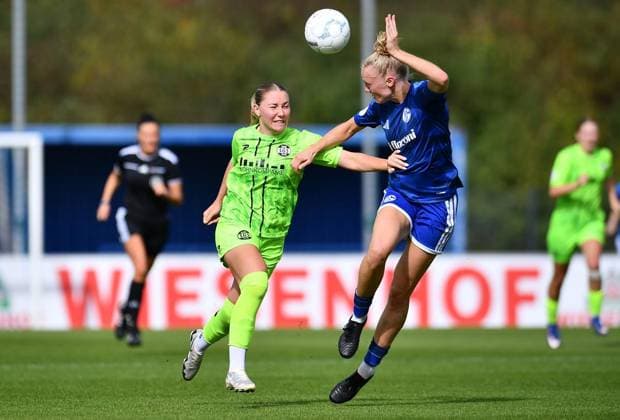 Schalke 04 - SGS Essen ** NUR FÜR REDAKTIONELLE ZWECKE ** EDITORIAL USE ONLY **<p>Fußball Frauen DFB-Pokall 1. Runde: Schalke 04 - SGS Essen am 27.09.2026 im Parkstadion in Gelsenkirchen Anna Wirnsberger ( SGS Essen ), links - Lilly Carlotta Stojan ( Schalke 04 ), rechts Deutschland Nordrhein Westfalen Gelsenkirchen Copyright: ThorstenxTillmann