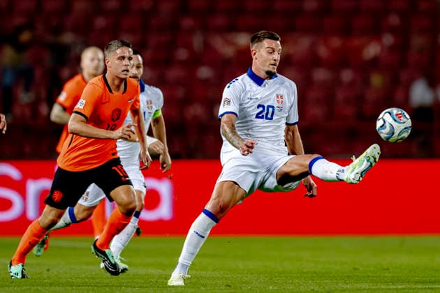 BELGRADO - ServiÃ« midfielder Sergej MilinkoviÄ‡-SaviÄ‡ during the UEFA Nations League match between Servie and Nederland at Rajko Mitic Stadion on 27 September 2026 in Belgrado, Servie. (Photo by DeFodi Images) -