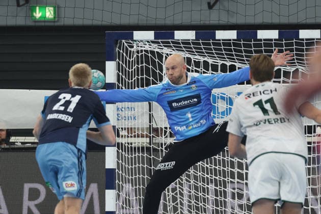 Handball I Herren I Saison 2026 2027 I Bundesliga I 6. Spieltag I Handball Club Hamburg - HSG Wetzlar I 27.09.2026 Frederik Bo Andersen (21, Handball Club Hamburg) Bart Ravensbergen (1, HSG Wetzlar) Hamburg Alsterdorfer Sporthalle Hamburg Deutschland Copyright: xLobeca RalfxHomburgx