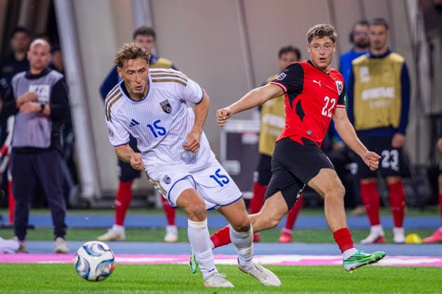AUSTRIA - KOSOVO Alexander Prass of Austria and TSG 1899 Hoffenheim and Mergim Vojvoda of Kosovo and Udinese during UEFA Nations League - League B - Group B3 - Matchday 2 - football match between Austria and Kosovo. Ernst Happel Stadion, Vienna, Austria, September 27, 2026. Photo by Branislav Racko Copyright: xx 080A3434