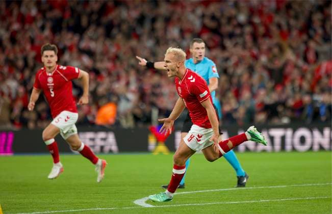RECORD DATE NOT STATED Football - UEFA Nations League - Group A4 - Denmark v Wales COPENHAGEN, DENMARK - Sunday, September 27, 2026: Denmark s Gustav Isaksen celebrates after scoring the second goal during the UEFA Nations League Group A4 Matchday 2 match between Denmark and Wales at the Parken Stadium. Denmark won 2-0. (Photo by Amanda McMaster Propaganda) COPENHAGEN Parken Stadium COPENHAGEN DENMARK  Copyright: xAmandaxMcMasterx 2026-09-27-Denmark_v_Wales-021