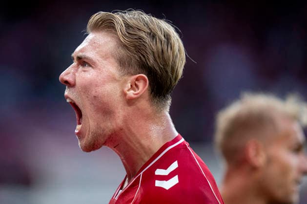 Nations League: Denmark - Wales Denmark s Gustav Isaksen and Rasmus Hoejlund at the disallowed goal in the 1st half during the Nations League match between Denmark and Wales at Parken, Sunday, September 27, 2026. (Photo: Liselotte Sabroe Ritzau Scanpix) , Copenhagen Denmark Copyright: Ritzau Scanpix LiselottexSabroex spdk20260927-201805-L