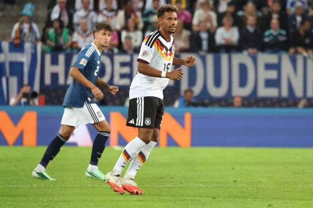 27.09.2026, xrekx, Fussball UEFA Nations League, Deutschland - Griechenland v.l. BambasÃ ContÃ (Deutschland) Augsburg