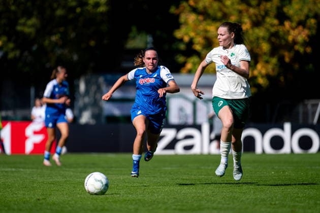 27.09.2026, GER, Fussball, Frauen, DFB Pokal, Saison 2026 2027, 1. Runde, SpVgg Greuther Fürth vs. TSG 1899 Hoffenheim Marie Steiner ( Hoffenheim, 09 ) am Ball im Zweikampf Fürth Julius Hirsch Sportzentrum Bayern Deutschland Copyright: xNordphoto Memmlerx