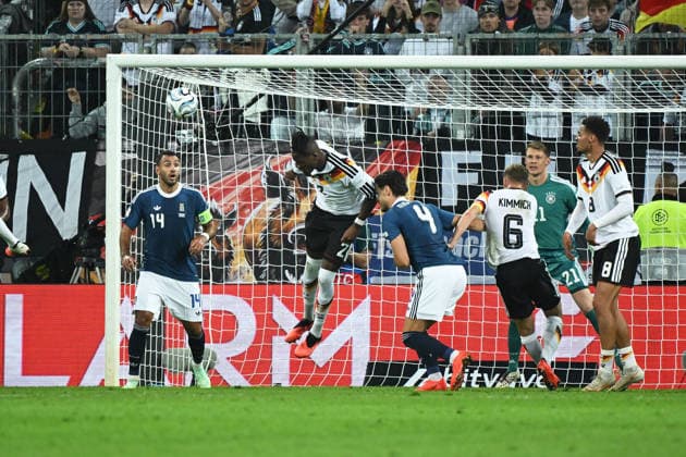 27.09.2026, xemx, Fussball UEFA Nations League, Deutschland - Griechenland v.l. Vangelis Pavlidis (Griechenland) Yann Aurel Bisseck (Deutsche Fussball Nationalmannschaft DFB) Konstantinos Mavropanos (Griechenland) Alexander Nübel (Deutsche Fussball Nationalmannschaft DFB) Joshua Kimmich (Deutsche Fussball Nationalmannschaft DFB) Felix Nmecha (Deutsche Fussball Nationalmannschaft DFB) Augsburg