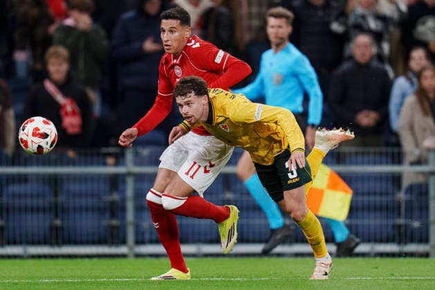 Nations League: Denmark - Wales Denmark s Adam Daghim and Wales Neco Williams during the Nations League match between Denmark and Wales at Parken, Sunday, September 27, 2026. (Photo: Liselotte Sabroe Ritzau Scanpix) , Copenhagen Denmark Copyright: Ritzau Scanpix LiselottexSabroex spdk20260927-212746-L