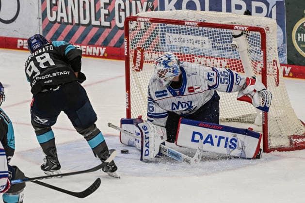 Penny DEL 26 27: Penny DEL Ingolstadt vs. Adler Mannheim; Ingolstadt, 27.09.2026 Peter Abbandonato (ERC Ingolstadt, 98) erzielt das 4:3 in der Verlängerung und damit den Sieg. Ingolstadt; 27.09.2026; Penny DEL; 4. Spieltag, ERC ingolstadt gegen Adler Mannheim; SATURN Arena Ingolstadt Copyright: xBEAUTIFULxSPORTS Märklx