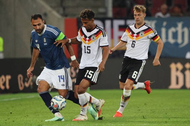 27.09.2026, Fussball, Herren, UEFA Nations League 2027, Deutschland - Griechenland, Vangelis Pavlidis (Griechenland), Bambase Conte (Deutschland) Augsburg WWK-Arena Bayern Deutschland (DEU) Copyright: xSebastianxBachx