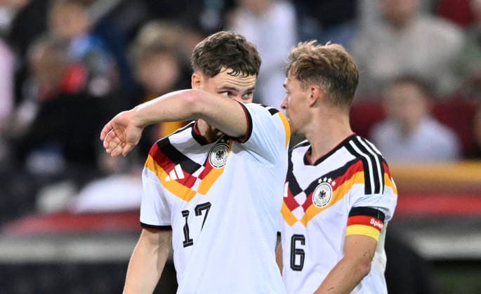 nach Spielende: enttaeuscht Enttaeuschung bei Florian Wirtz GER (17) Joshua Kimmich GER (06) DFB Laenderspiel Deutschland GER vs Griechenland GRE UEFA Nations League am 27.09.2026 DFL REGULATIONS PROHIBIT ANY USE OF PHOTOGRAPHS AS IMAGE SEQUENCES AND OR QUASI-VIDEO DFB Laenderspiel Deutschland GER vs Griechenland GRE UEFA Nations League