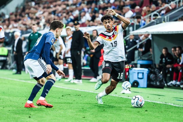 Fussball, UEFA Nations League Saison 2026 2027 Gruppe A2 - 2.Spieltag Deutschland - Griechenland 27.09.2026, WWK Arena Augsburg Nathaniel Brown (Deutschland, 18) Augsburg WWK Arena Bayern Deutschland