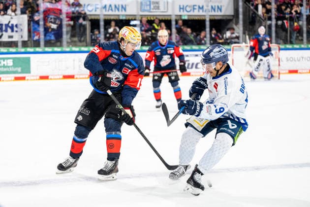 27.09.2026 - Eishockey - Saison 2026 2027 - Penny DEL - Nürnberg Ice Tigers Icetigers - Straubing Tigers - ThHa - xthxhax - Austin Magera (19, Nürnberg Ice Tigers, NIT ) Tim Brunnhuber (19, Straubing Tigers )