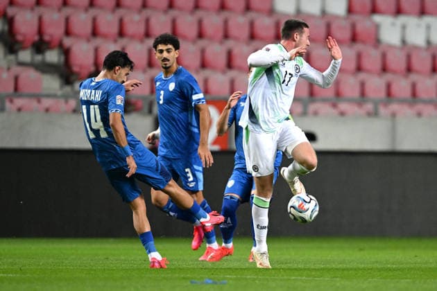 SOCCER - UEFA Nations League - Israel vs. Republic of Ireland Photo by IPA ABACAPRESS.COM89044750 - Jack Moylan (Ireland) against Guy Mizrahi (Israel) during the Nations League group stage, Matchday 2 between Israel and Ireland on September 27, 2026, at the Puskas Arena in Budapest, Hungary Debrecen Hungary  Copyright: xIPAxSport ABACAx