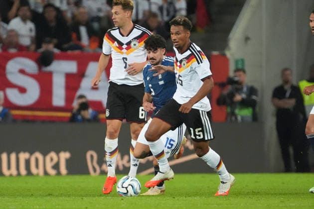 Bambase Conte (Deutschland Germany) gegen Thanasis Androutsos (Griechenland, Greece) - Augsburg 27.09.2026: Deutschland vs. Griechenland, UEFA Nations League, WWK Arena, 2. Spieltag