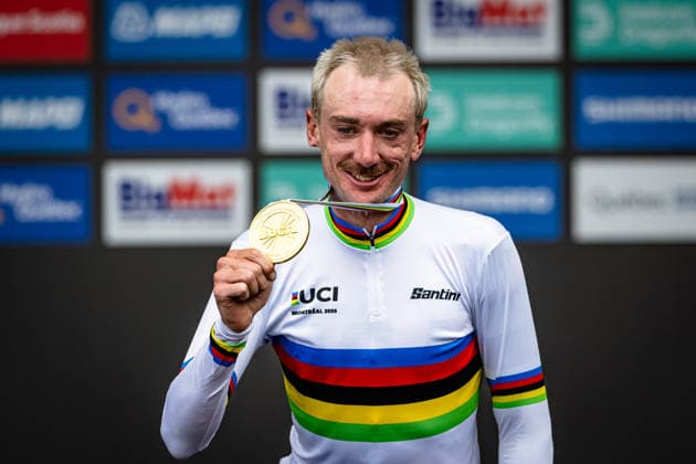 MCNULTY Brandon: UCI Road cycling, Rad, Radsport, Strasse World Championships - Montreal Canada 2026 MCNULTY Brandon ( USA ) USA Winner - First Place Award Ceremony Medal Ceremony Podium - Querformat - quer - horizontal - Landscape - Event Veranstaltung: UCI Road Cycling World Championships Montreal-Canada 2026 - Category Kategorie: Cycling - Road Cycling World Championships Elite Men - Location Ort: North America - Canada - Quebec - Montreal - Start: Brossard - Finish: Montreal Road Race ( RR ) - Distance: 273,4 km - Date Datum: 27.09.2026 Sunday Day 7 -