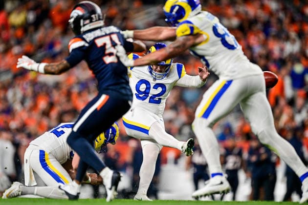 DENVER, CO - SEPTEMBER 27: Los Angeles Rams kicker Harrison Mevis (92) kicks a field goal in the second quarter during a game between the Los Angeles Rams and the Denver Broncos at Empower Field at Mile High on September 27, 2026 in Denver, Colorado. (Photo by Dustin Bradford Icon Sportswire) NFL, American Football Herren, USA SEP 27 Rams at Broncos EDITORIAL USE ONLY Icon132260927017