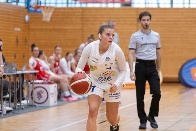 2. Damen Basketball Bundesliga (Nord): Astro Ladies Bochum - Hurricanes Rotenburg ** NUR FÜR REDAKTIONELLE ZWECKE ** EDITORIAL USE ONLY **<p>Am Sonntag, den 27. September 2026 starteten die VfL VIACTIV Astro Ladies Bochum (weiß) in der Rundsporthalle in die neue 2. Damen Basketball Bundesliga (Nord) mit einem Heimsieg gegen die Hurricanes Rotenburg (rot). Im Bild: Marija Ilic (Nr. 7, Astro Ladies Bochum). Deutschland NRW Bochum Copyright: MichaelxSchwalm
