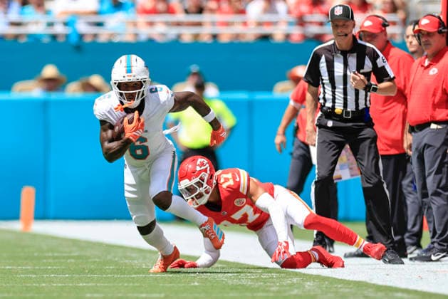 September 27, 2026, Miami Gardens, Florida, United States: Miami Dolphins wide receiver Malik Washington (6) makes a reception and runs with the ball during an NFL, American Football Herren, USA game against the Kansas City Chiefs on Sunday, September 27, 2026 at the Hard Rock Stadium. The Chiefs beat the Dolphins 24-10 in the home opener. NFL 2026: Kansas City Chiefs 24 : 10 Miami Dolphins  - ZUMAh180 20260927_zsp_h180_071 Copyright: xKimxHukarix