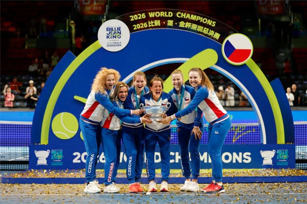 The Czech team, consisting of Katerina Siniakova, Sara Bejlek, Marie Bouzkova, non-playing captain Barbora Strycova, Karolina Muchova, and Linda Noskova during the victory ceremony following their win in the final match against Ukraine at the 2026 Billie Jean King Cup on September 27, 2026, in Shenzhen, China. (CTKxPhoto PavelxLebeda) CTKPhotoF202609280002001  CTKPhotoF202609280002001
