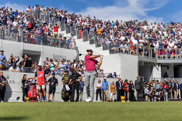 September 27, 2026, Medinah, Illinois, USA: SCOTTIE SCHEFFLER of the United States hits a shot from the first tee during the final round of the 2026 Presidents Cup at Medinah Country Club in Medinah, Illinois, USA, on September 27, 2026. Wisconsin News - September 27, 2026  - ZUMAj302 0867998346st Copyright: xBrettxJohnsenx
