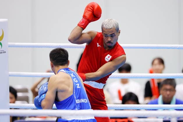 (L-R) Ikhtiiar Nishonov (KGZ), Sewon Okazawa (JPN), SEPTEMBER 28, 2026 - Boxing : Men s 70kg Quarter-Final at Nishio Gymnasium, during the Asian Games Aichi-Nagoya 2026 in Aichi, Japan. Noxthirdxpartyxsales  aflo_351627579 NaokixNishimurax