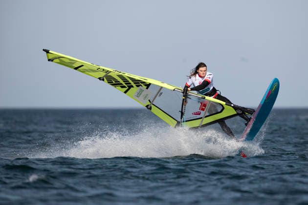 PWA - Citroen - World Windsurfing Tour Sylt 2026 - Tag 2 Freestyle Men - Slalom Men Training; Sylt Westerland, 27.09.2026 Arne Jörn GER-888; PWA - Citroen - World Windsurfing Tour Sylt 2026 - Tag 2 Freestyle Men - Slalom Men Training am 27.09.2026 vor dem Brandenburger Strand - Motorboot auf Sylt Westerland (Deutschland). Copyright: xBEAUTIFULxSPORTS AndreasxDickx