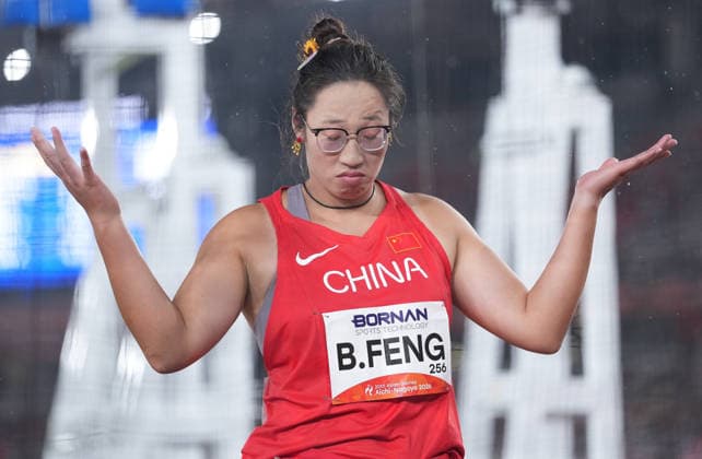 (260928) -- NAGOYA, Sept. 28, 2026 -- Feng Bin of China gestures during the women s discus throw final of Athletics at the 20th Asian Games Aichi-Nagoya 2026 in Nagoya, Japan, Sept. 28, 2026. ) (SP)JAPAN-NAGOYA-ASIAN GAMES-ATHLETICS-WOMEN S DISCUS THROW LuoxYuan 