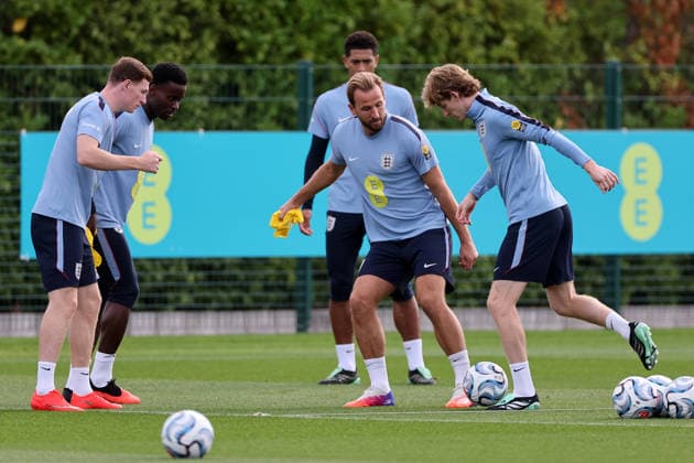 Harry Kane of England during their training a session at Tottenham Hotspur Training Ground, Enfield. Picture date: 28th September 2026. Picture credit should read: David Klein Sportimage EDITORIAL USE ONLY. No use with unauthorised audio, video, data, fixture lists, club league logos or live services. Online in-match use limited to 120 images, no video emulation. No use in betting, games or single club league player publications. SPI_002_DK_England_Training SPI-5048-0002