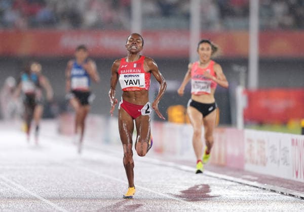 (260928) -- NAGOYA, Sept. 28, 2026 -- Winfred Yavi (front) of Bahrain competes during the women s 5000m final match of Athletics at the 20th Asian Games Aichi-Nagoya 2026 in Nagoya, Japan, Sept. 28, 2026. ) (SP)JAPAN-NAGOYA-ASIAN GAMES-ATHLETICS-WOMEN S 5000M LuixSiuxWai 