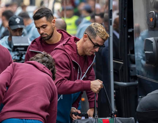 MALMO 2026-09-28 Cristiano Ronaldo and the rest of the Portugal national soccer team arrive at their hotel in Malmo, Sweden, on Monday Sept. 28, 2026. Portugal will face Denmark in a Nations League match in Copenhagen on Thursday, but are based in Malmo. MALMÖ SWEDEN x50090x
