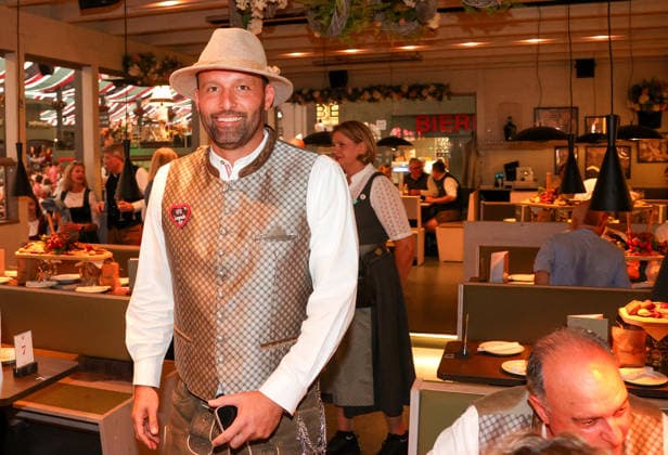 28.09.2026, Deutschland, Stuttgart, Fußball Bundesliga, VfB Stuttgart auf dem Cannstatter Volksfest, Wasen, Kevin Kuranyi