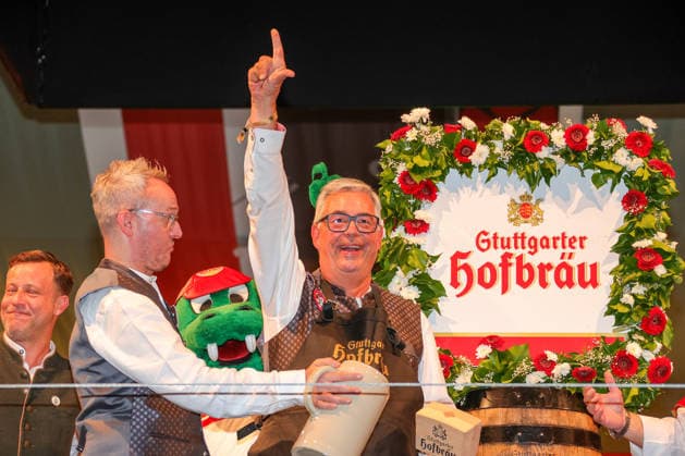 28.09.2026, Deutschland, Stuttgart, Fußball Bundesliga, VfB Stuttgart auf dem Cannstatter Volksfest, Wasen, VfB Präsident Dietmar Allgaier