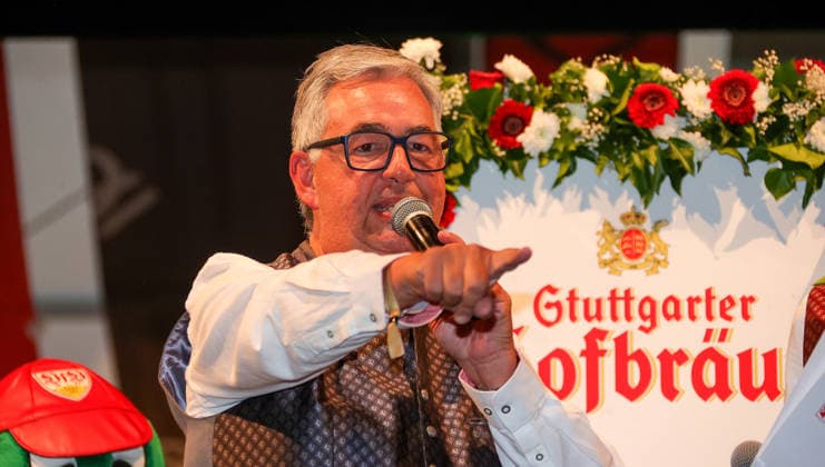 28.09.2026, Deutschland, Stuttgart, Fußball Bundesliga, VfB Stuttgart auf dem Cannstatter Volksfest, Wasen, VfB Präsident Dietmar Allgaier