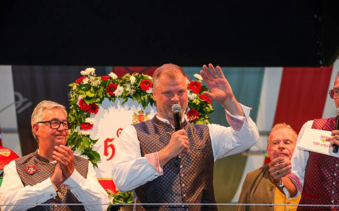 28.09.2026, Deutschland, Stuttgart, Fußball Bundesliga, VfB Stuttgart auf dem Cannstatter Volksfest, Wasen, VfB Vorstand Fabian Wohlgemuth
