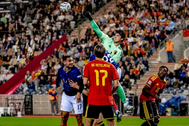 BRUSSEL - BelgiÃ« goalkeeper Senne Lammens during the UEFA Nations League match between Belgie and Frankrijk at Koning Boudewijn Stadion on 28 September 2026 in Brussel, Belgie. (Photo by DeFodi Images) -
