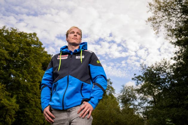 260928 Kristoffer Jakobsen of the Swedish national alpine skiing team poses for a portrait on September 28, 2026 in Stockholm. Photo: Joel Marklund BILDBYRAN kod JM JM0856 bbeng alpint alpine skiing sverige sweden porträtt portrait Copyright: JOELxMARKLUND BB260928JM264